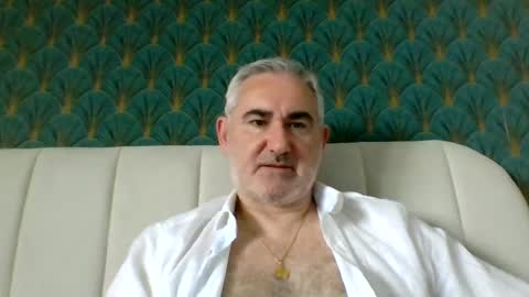 Snapshot of sexy_italiandaddy chatting on June 20, 1:58 pm Antonio online show from June 20, 1:58 pm
