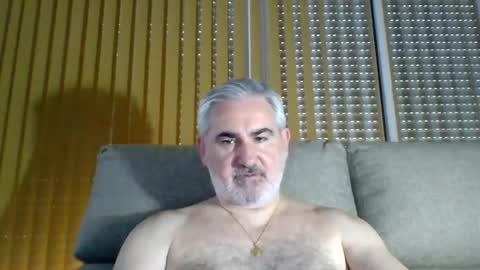 Snapshot of sexy_italiandaddy chatting on July 21, 8:49 am Antonio online show from July 21, 8:49 am