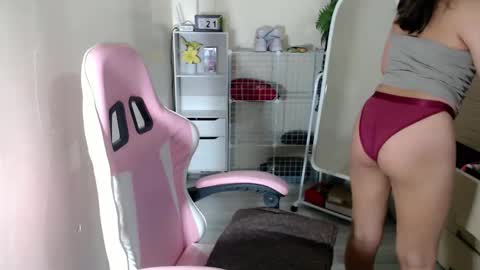 Snapshot of sexy_jasmin08 chatting on October 21, 3:46 pm sexy_jasmin08 online show from October 21, 3:46 pm