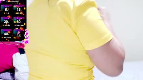 Snapshot of sexy_jhoan77 chatting on June 18, 4:24 am Jhoan online show from June 18, 4:24 am