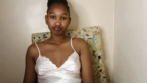 Snapshot of sexy_joyline chatting on April 8, 4:45 am joy online show from April 8, 4:45 am