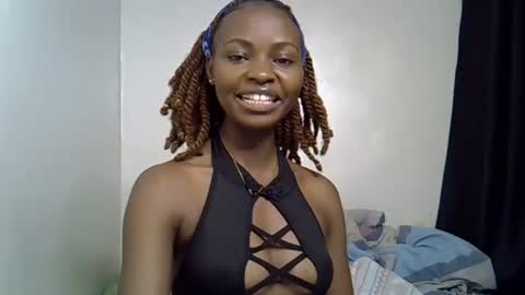 Snapshot of sexy_june20 chatting on July 20, 9:28 pm sexy_june20 online show from July 20, 9:28 pm