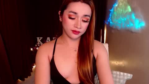 Snapshot of sexy_kitty699 chatting on November 1, 2:13 am Kathy online show from November 1, 2:13 am