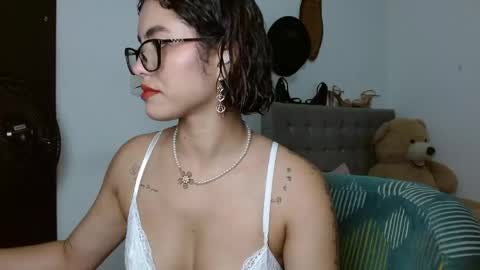 Snapshot of sexy_lia_latina chatting on June 10, 2:01 am Celeste online show from June 10, 2:01 am