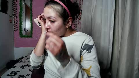 sexy lolas online show from November 11, 2:11 am