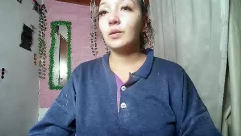 sexy lolas online show from June 13, 6:00 am
