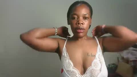 sexy_lyna online show from January 12, 7:13 am