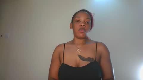 sexy_lyna online show from March 22, 8:45 pm