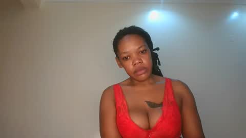 sexy_lyna online show from April 30, 3:02 am