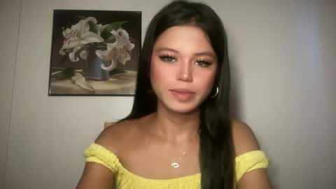 Nicole online show from June 19, 7:34 am