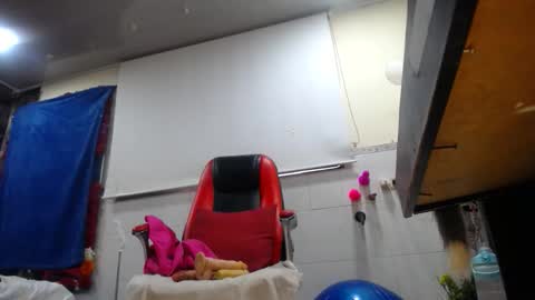 MARIPOSA online show from December 14, 11:48 am