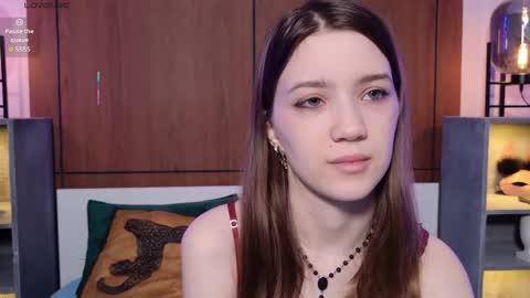 Snapshot of sexy_me_bb chatting on June 6, 7:29 pm Alison online show from June 6, 7:29 pm