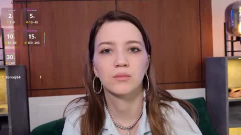 Snapshot of sexy_me_bb chatting on June 22, 5:32 pm Alison online show from June 22, 5:32 pm
