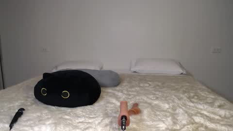 Snapshot of sexy_misspanther chatting on September 19, 2:18 pm sexy_misspanther online show from September 19, 2:18 pm