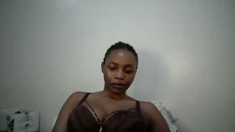 sexy_muna2 online show from April 14, 10:05 pm