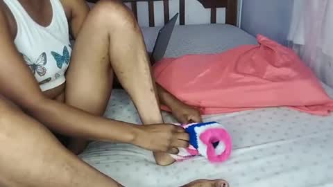 Snapshot of sexy_n_thick chatting on August 2, 7:23 pm Lyn online show from August 2, 7:23 pm