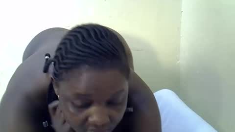 sexy_naila2 online show from March 1, 11:34 am