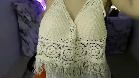 Snapshot of sexy_nam chatting on January 25, 6:46 pm Nam online show from January 25, 6:46 pm