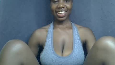 Snapshot of sexy_peach4 chatting on June 30, 9:49 pm sexy_peach4 online show from June 30, 9:49 pm