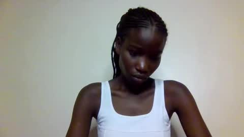 sexy_petittie online show from October 19, 2:56 am