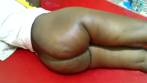 Snapshot of sexy_quincy1 chatting on February 5, 1:58 am Sexy Quincy online show from February 5, 1:58 am