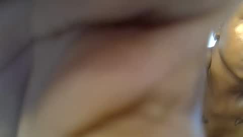 Snapshot of sexy_quinter chatting on April 8, 9:48 pm Quinter online show from April 8, 9:48 pm