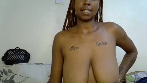 Snapshot of sexy_quinter chatting on May 13, 6:38 pm Quinter online show from May 13, 6:38 pm