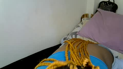 Snapshot of sexy_quinter chatting on June 14, 3:36 pm Quinter online show from June 14, 3:36 pm
