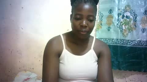 Snapshot of sexy_sandrah chatting on June 16, 12:30 pm sexy_sandrah online show from June 16, 12:30 pm