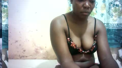 Snapshot of sexy_sandrah chatting on June 30, 5:08 am sexy_sandrah online show from June 30, 5:08 am