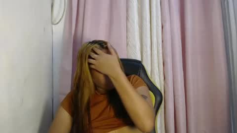 Snapshot of sexy_sofie02 chatting on June 21, 1:52 am SOFIE The woman who lives in the province online show from June 21, 1:52 am