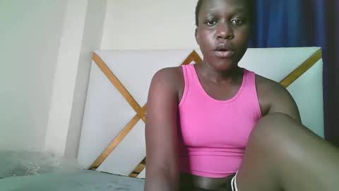 Snapshot of sexy_talisha chatting on December 5, 10:57 am sexy_talisha online show from December 5, 10:57 am