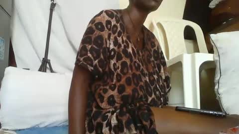 sexy_titz online show from June 16, 9:34 am