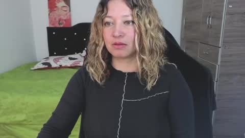 sexy_valeshca online show from May 15, 3:30 pm