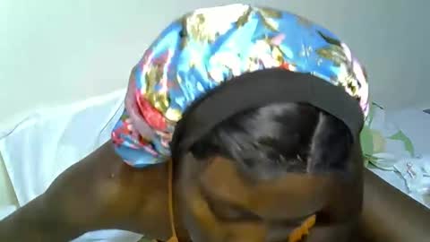 Snapshot of sexy_vennice chatting on May 18, 4:07 am sexy_vennice online show from May 18, 4:07 am