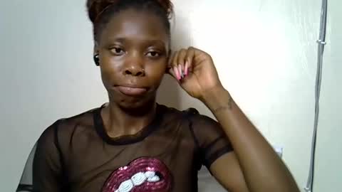 Snapshot of sexy_vennice chatting on July 27, 6:04 pm sexy_vennice online show from July 27, 6:04 pm