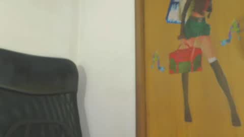Snapshot of sexy_venus_sexy chatting on May 2, 5:07 pm venus online show from May 2, 5:07 pm