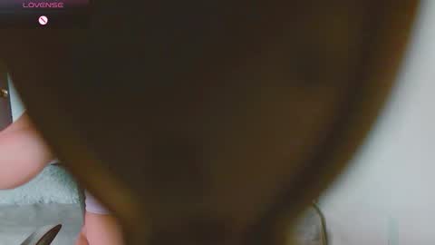 Snapshot of sexy_violett18 chatting on March 24, 8:58 pm sexy_violett18 online show from March 24, 8:58 pm