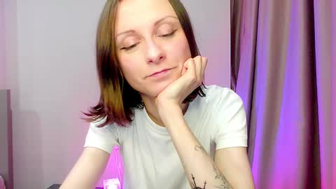 Snapshot of sexy_wise_kind chatting on October 27, 11:41 pm Mandy Green online show from October 27, 11:41 pm