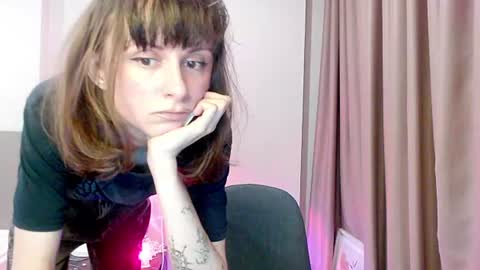 Mandy Green online show from June 17, 9:27 pm