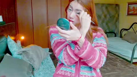 Snapshot of sexyaliceskay chatting on March 13, 6:25 pm Alice Skay online show from March 13, 6:25 pm