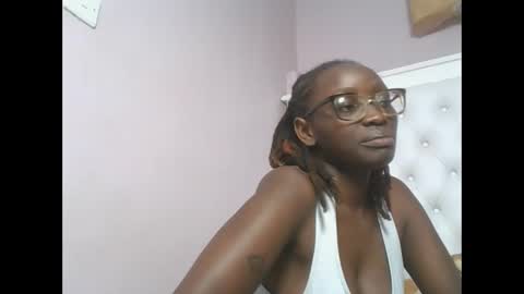 Snapshot of sexyary chatting on May 18, 4:57 pm sexyary online show from May 18, 4:57 pm