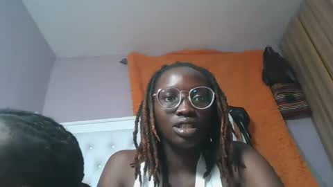Snapshot of sexyary chatting on May 28, 10:07 pm sexyary online show from May 28, 10:07 pm