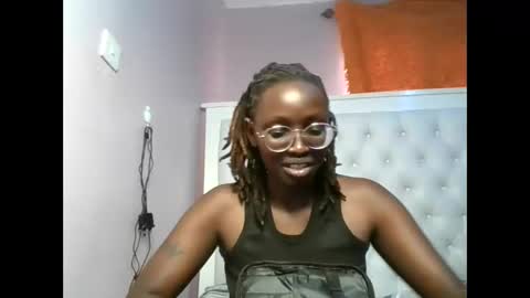 Snapshot of sexyary chatting on June 8, 1:33 pm sexyary online show from June 8, 1:33 pm