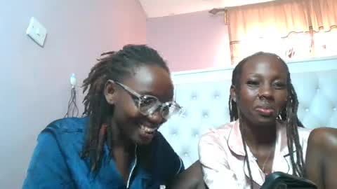 Snapshot of sexyary chatting on July 8, 1:37 pm sexyary online show from July 8, 1:37 pm