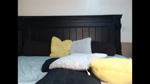 Snapshot of sexyashleyaria chatting on February 7, 10:41 pm sexyashleyaria online show from February 7, 10:41 pm