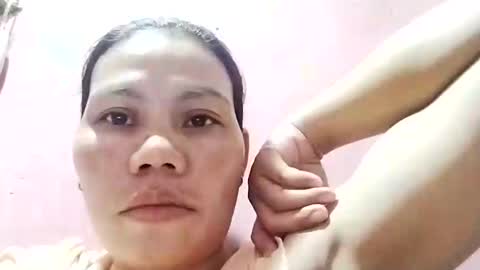 Snapshot of sexyasianbabe10 chatting on December 4, 11:52 am sexyasianbabe10 online show from December 4, 11:52 am