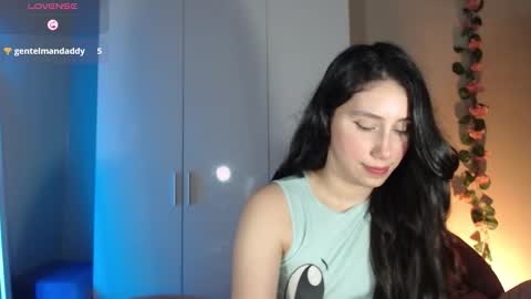 Snapshot of sexyasstime_1718 chatting on November 20, 9:03 pm Alice online show from November 20, 9:03 pm