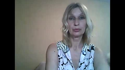 Snapshot of sexybabyforyou chatting on May 20, 12:44 pm sexybabyforyou online show from May 20, 12:44 pm