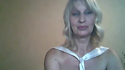 Snapshot of sexybabyforyou chatting on June 13, 9:02 pm sexybabyforyou online show from June 13, 9:02 pm